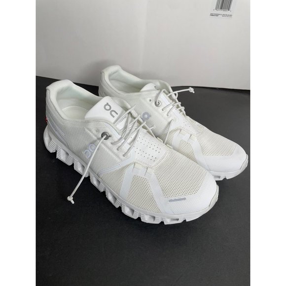 On Running Shoes - Women's On Cloud All White Sneaker Size 8.5 EU 40 NEW